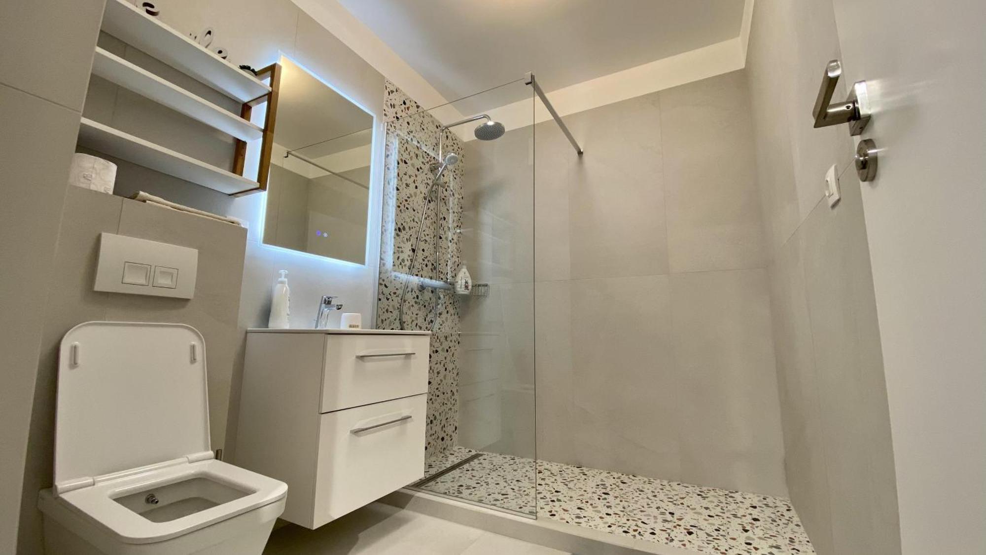 This Is Us Apartments Орадя Экстерьер фото